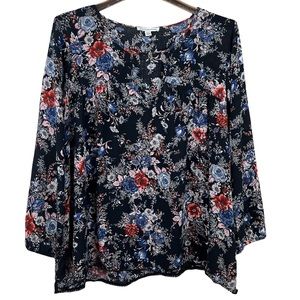 American Eagle Floral Print Blouse Key Hole Front Tassel Crochet Hem Size XL
